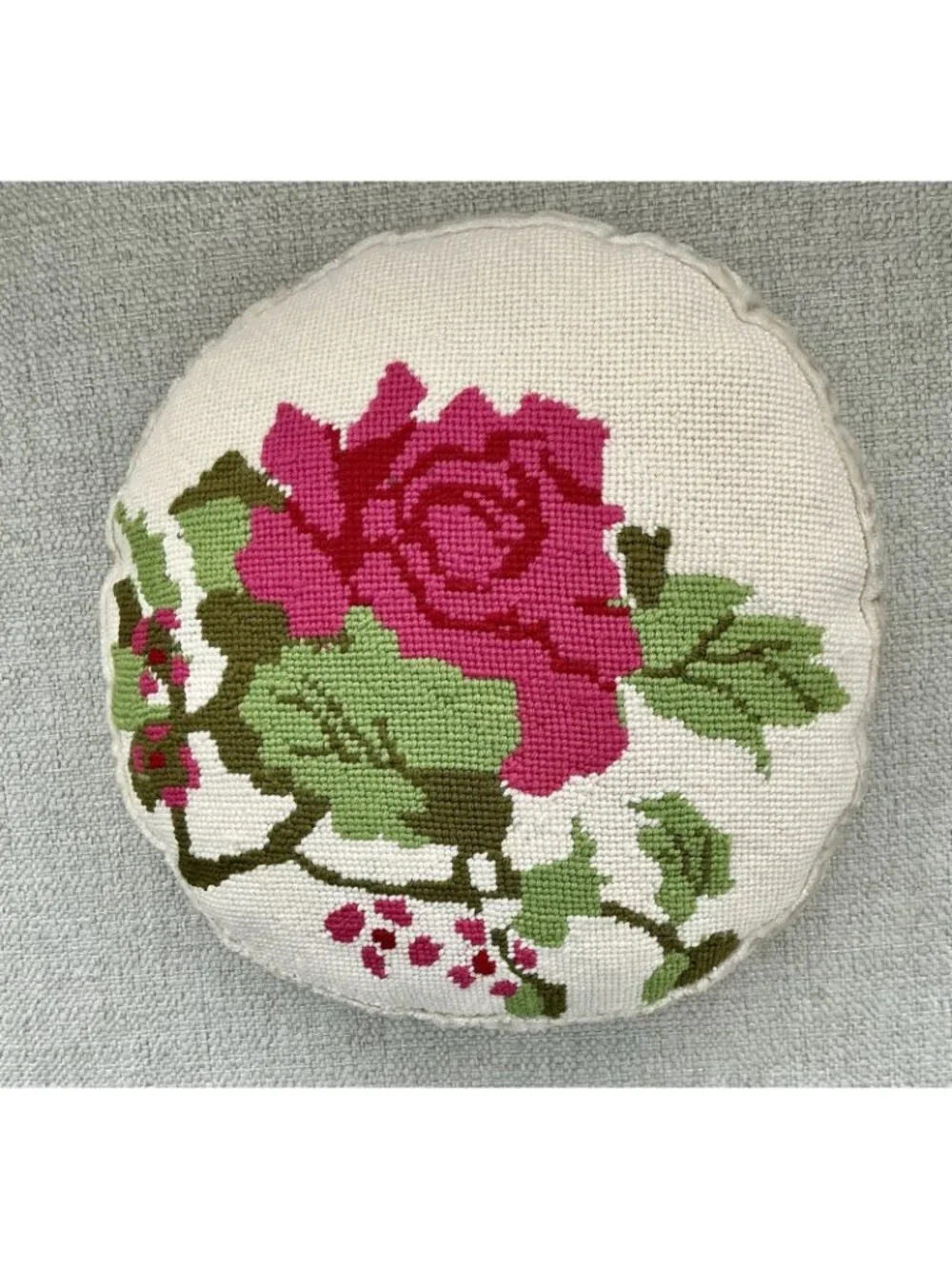 Vintage Handmade Needlepoint Rose Round Pillow Cushions Pair Velvet Back 12in